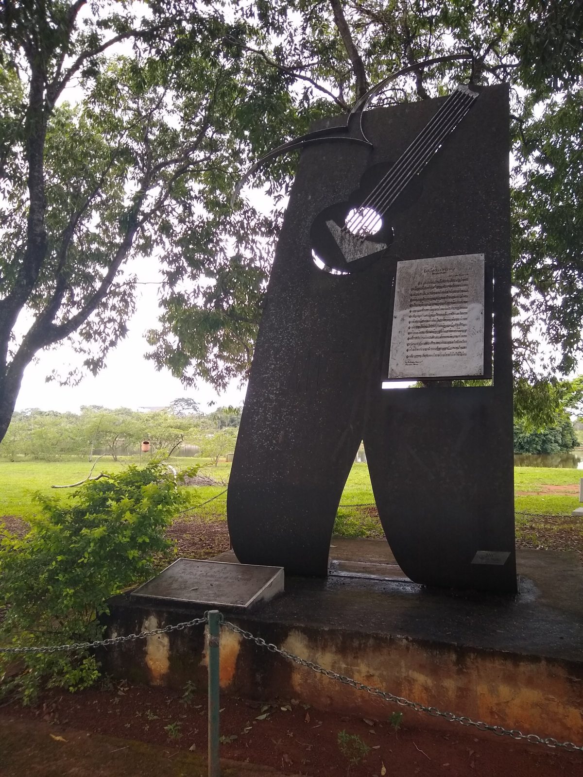 Praça Eduardo e Mônica: o canto do Parque da Cidade que virou homenagem à Legião Urbana
